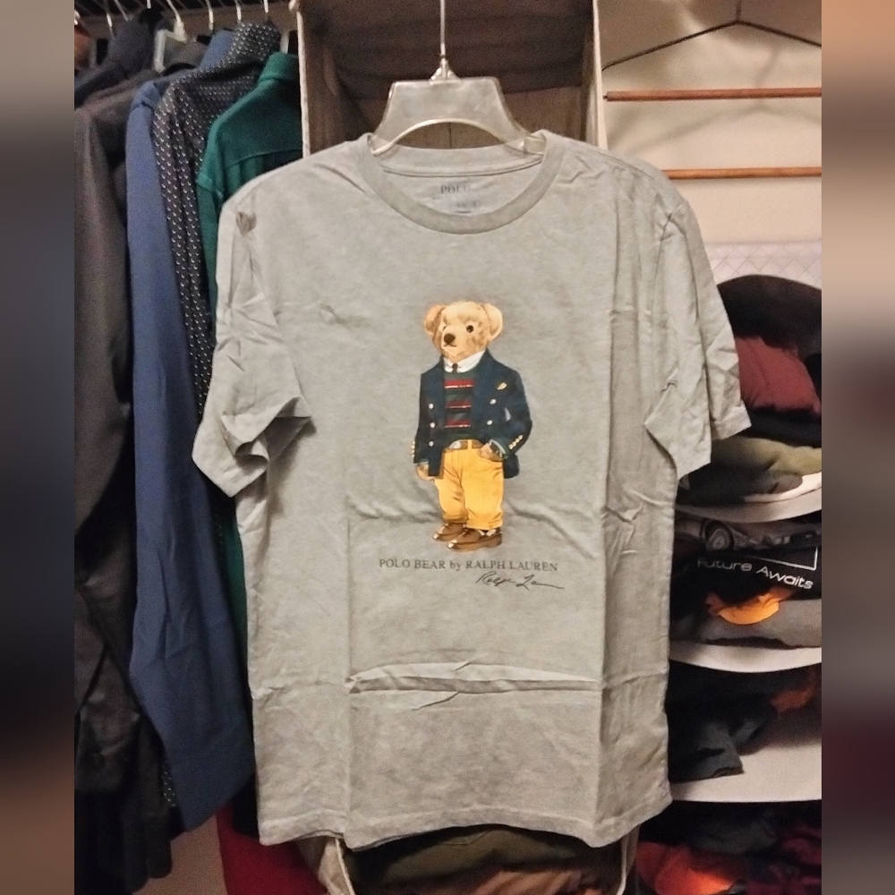 Polo 🐻 T-shirt